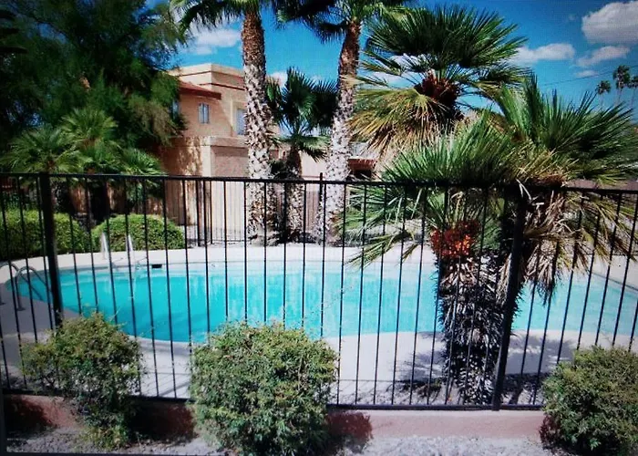 Central French Charm In Tucson